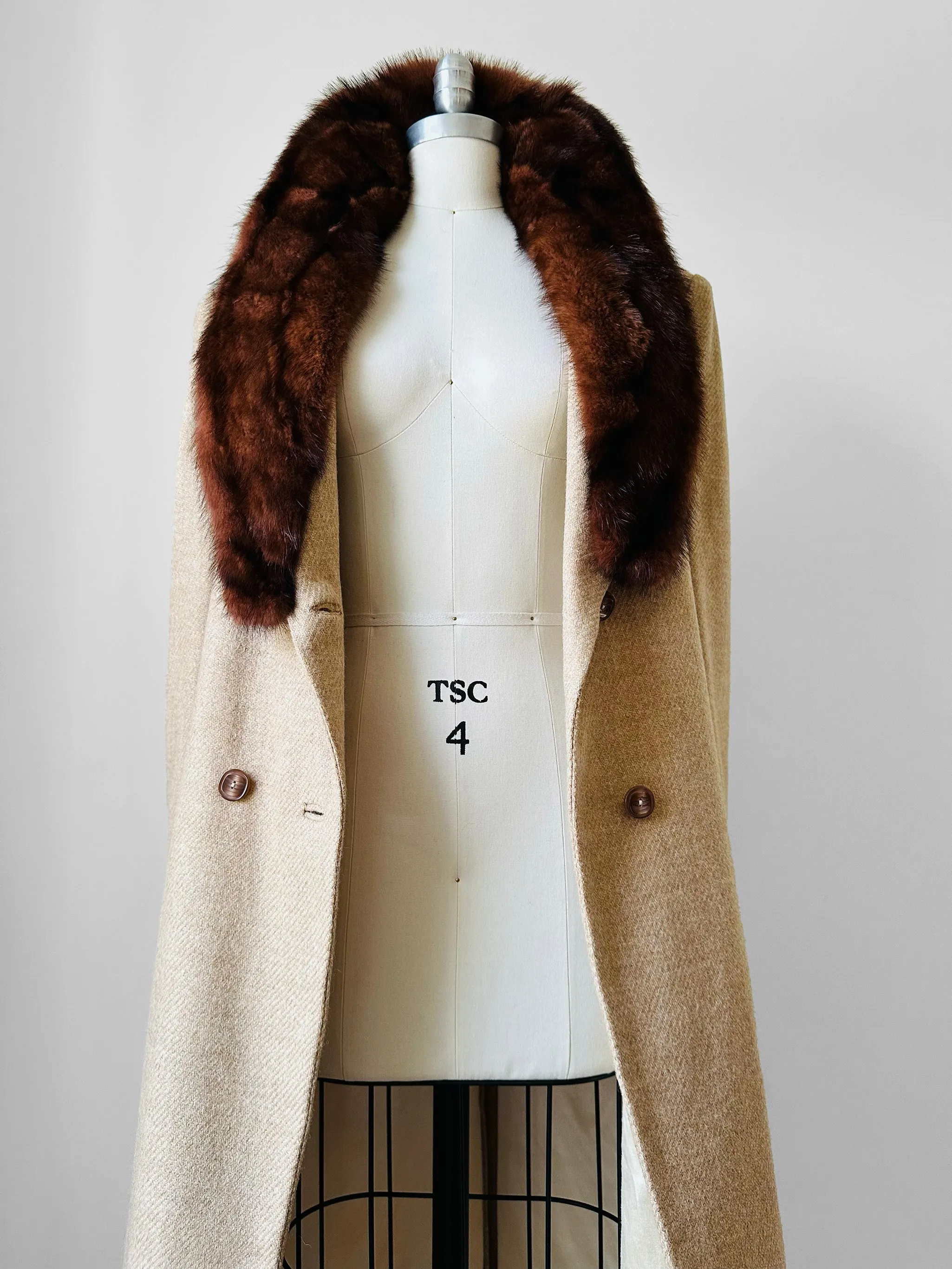 1960s - 1970s Light Oatmeal Tweed Fur Collar Overcoat - Sz. M/L