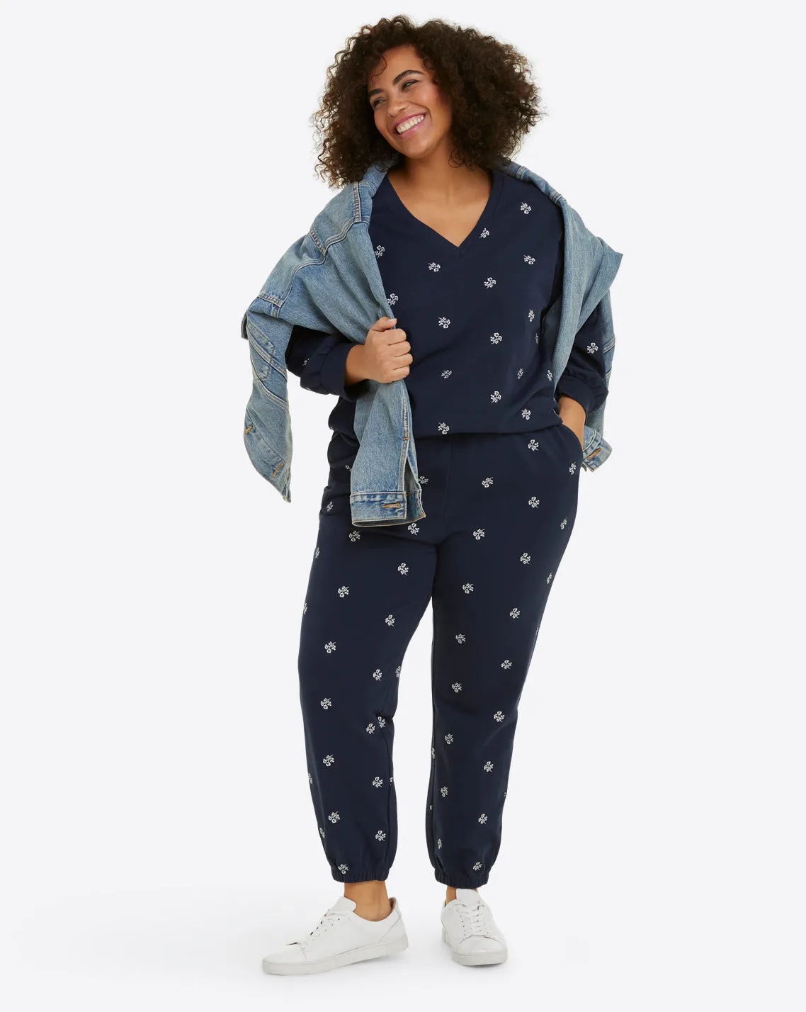 Bobbie Sweatpants in Navy Embroidered Viola
