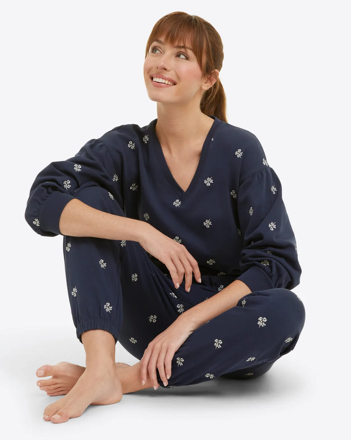 Bobbie Sweatpants in Navy Embroidered Viola