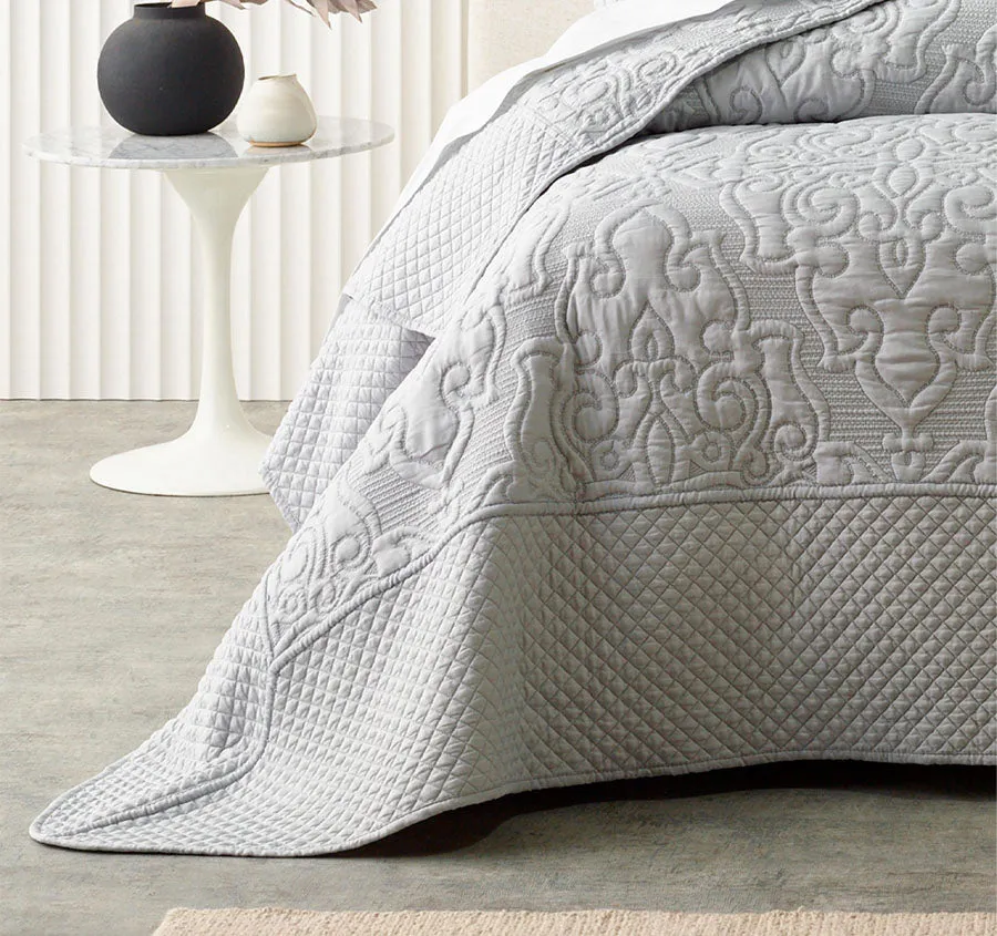 Laurent Bedspread Set Range Silver