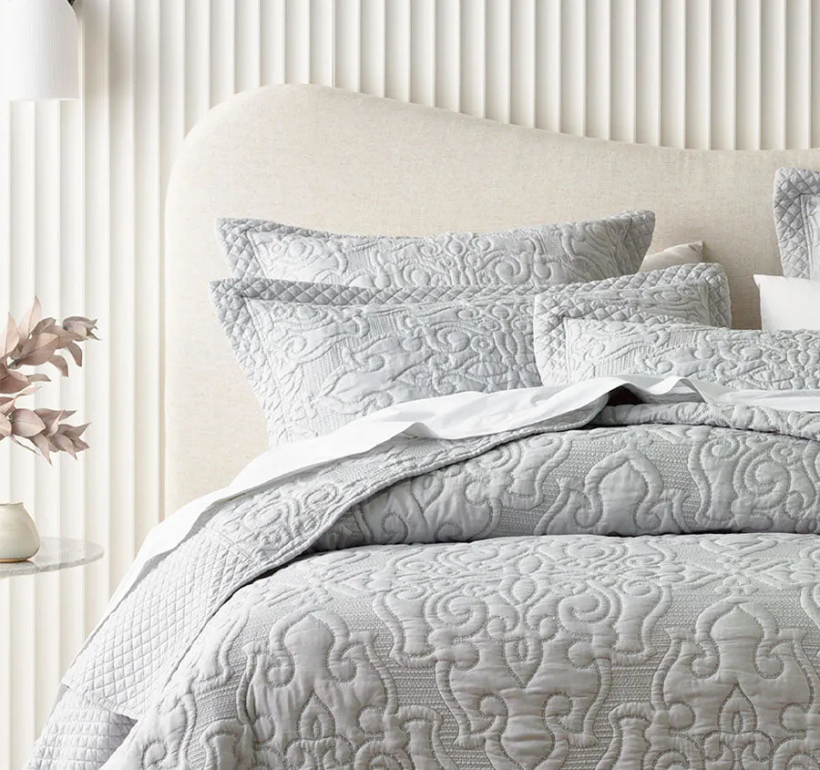 Laurent Bedspread Set Range Silver