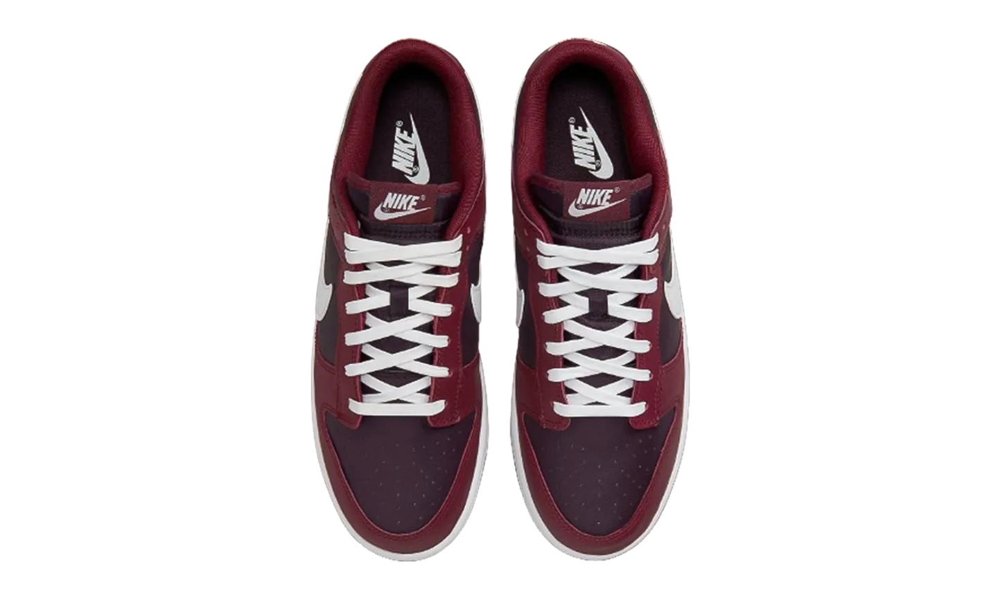 Nike Dunk Low "Beetroot"