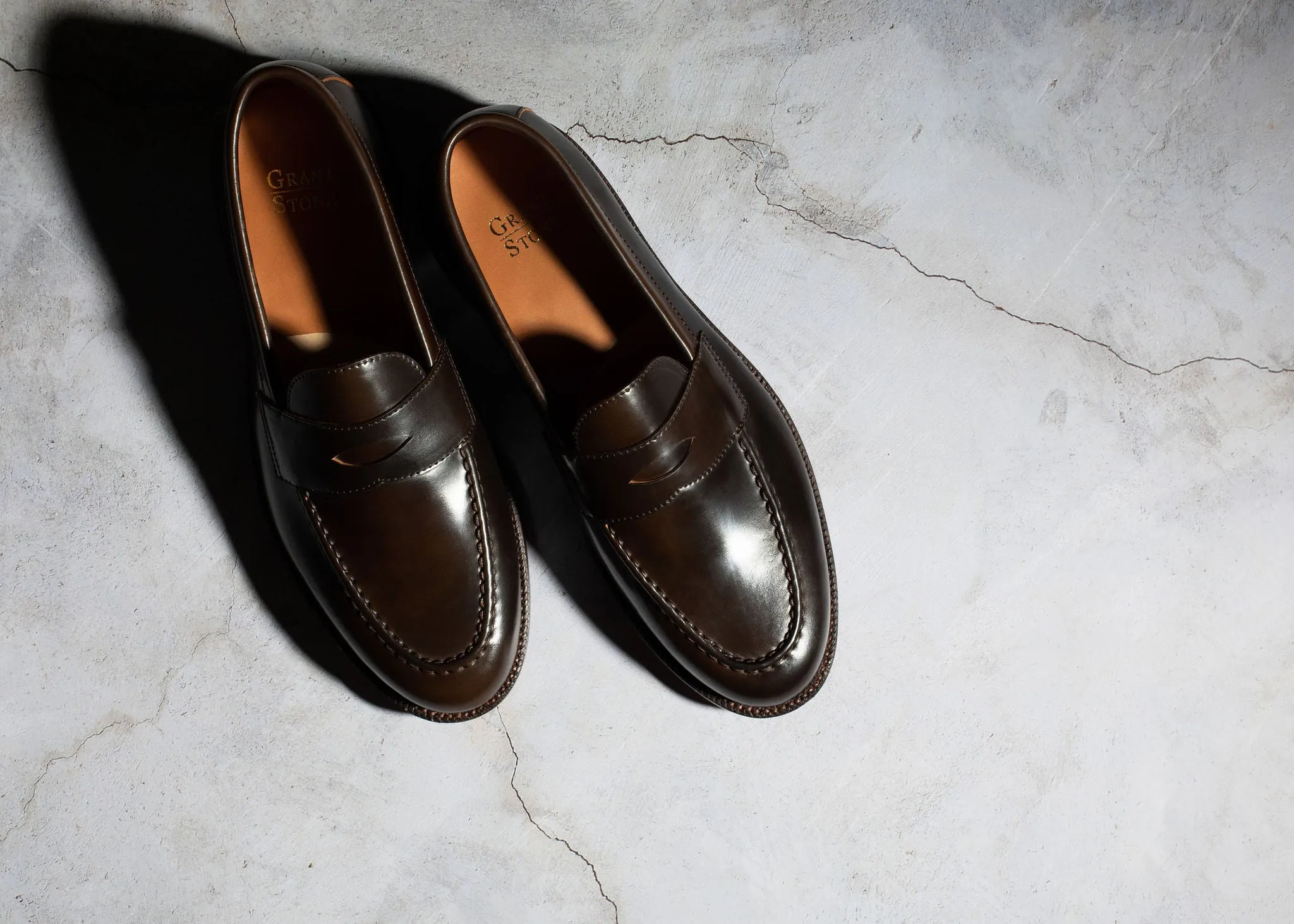 Traveler Penny Maduro Shell Cordovan