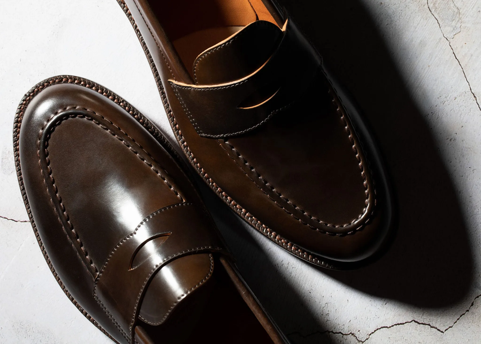 Traveler Penny Maduro Shell Cordovan